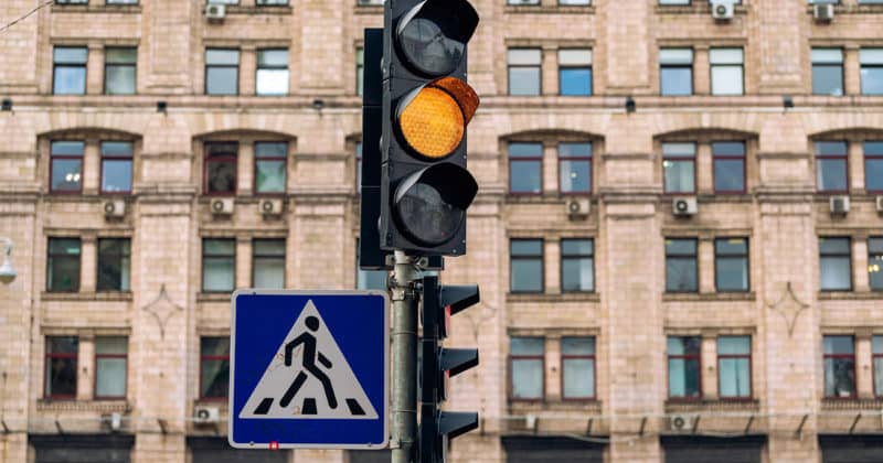 Российские разработчики научили нейросеть распознавать цвета светофора